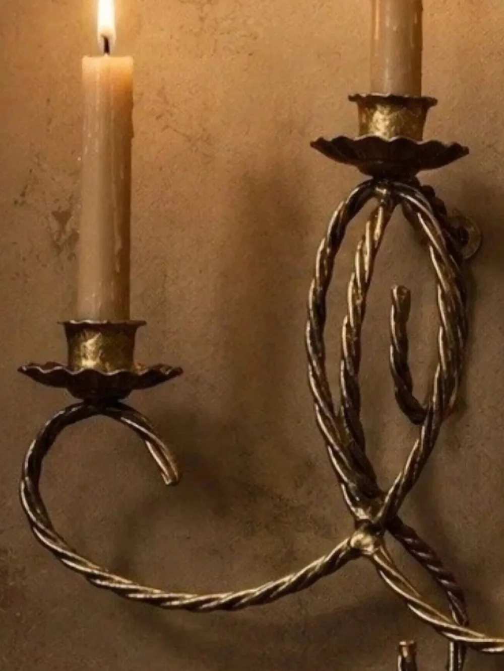 Homco Gold Twisted Metal Wall Candle Sconce